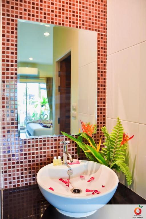 The Orange Resort - Resim 40