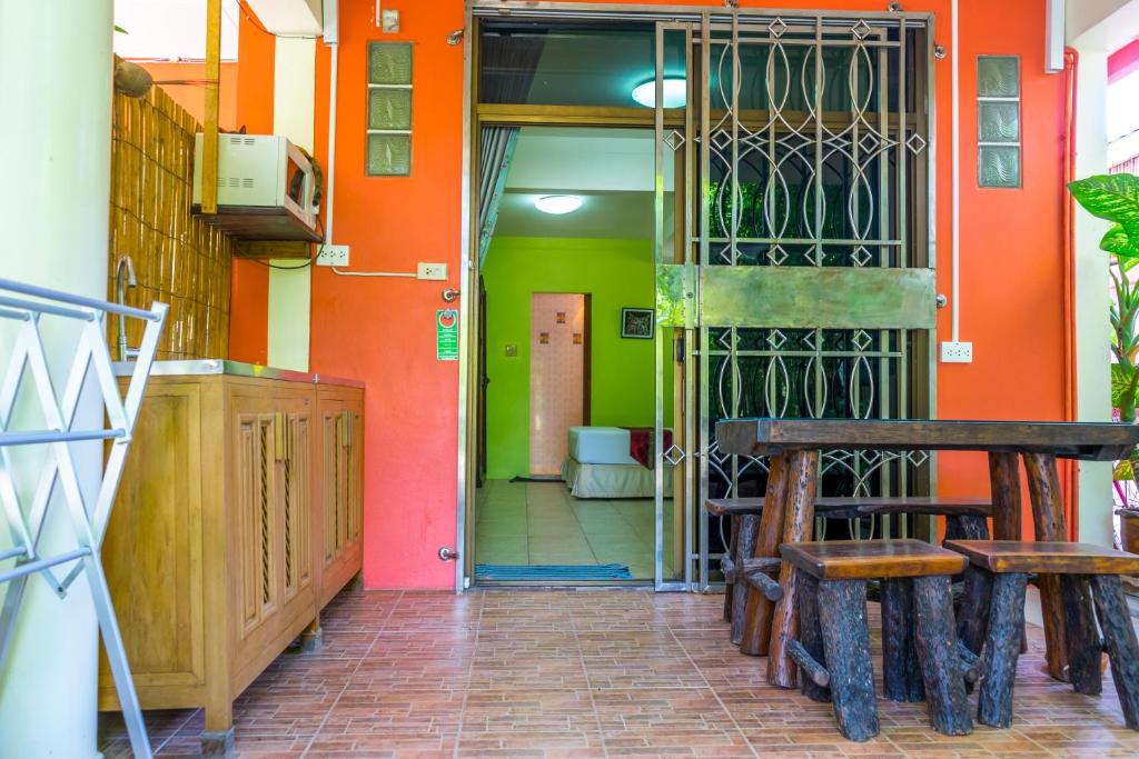Kuchyň nebo kuchyňský kout v ubytování Chez Charly Bungalow