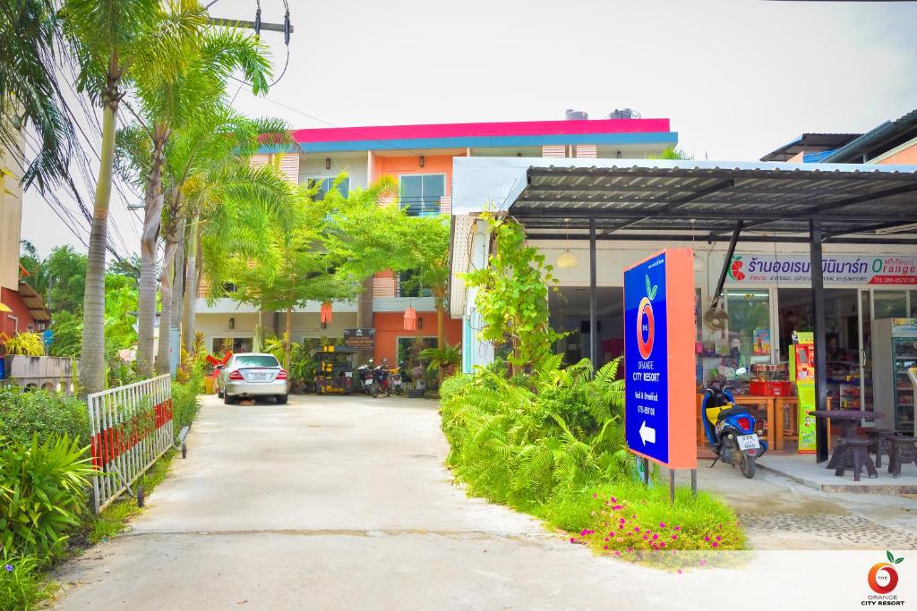 The Orange Resort - Resim 14