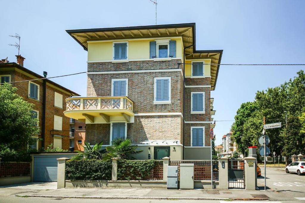 The building in which a vendégházakat is located