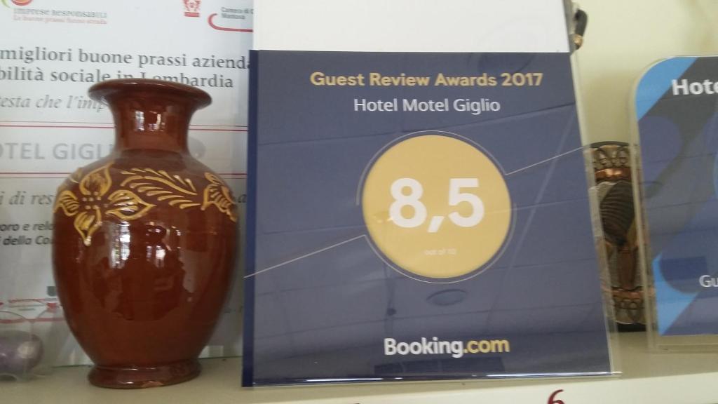 Certifikát, hodnocení, plakát nebo jiný dokument vystavený v ubytování Hotel Motel Giglio