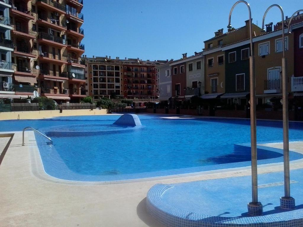 Apartamento en Port Saplaya, Port Saplaya – Precios 2023 ...