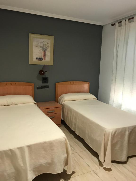 Hostal Meseguer, El Altet – Updated 2023 Prices
