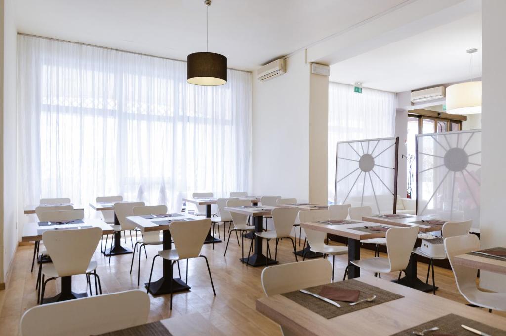Restaurace v ubytování Park Hotel Serena