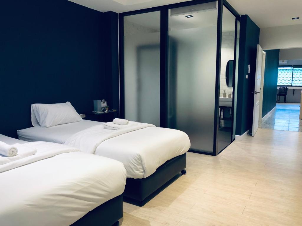 Alley living rama8 - 10