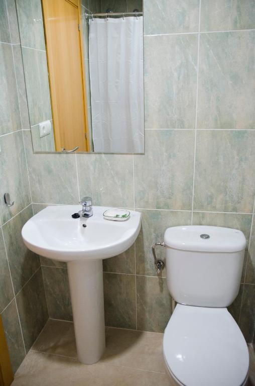 Apartment Apto. con Piscina en Playa Piles. Av del Mar, Spain ...