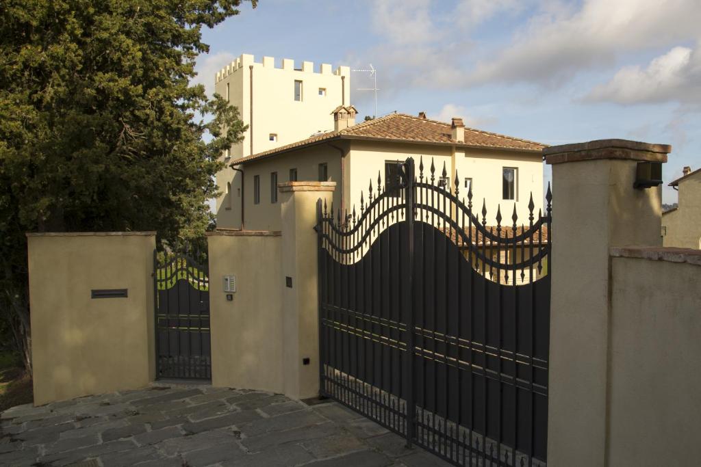 The building in which the holiday home is located