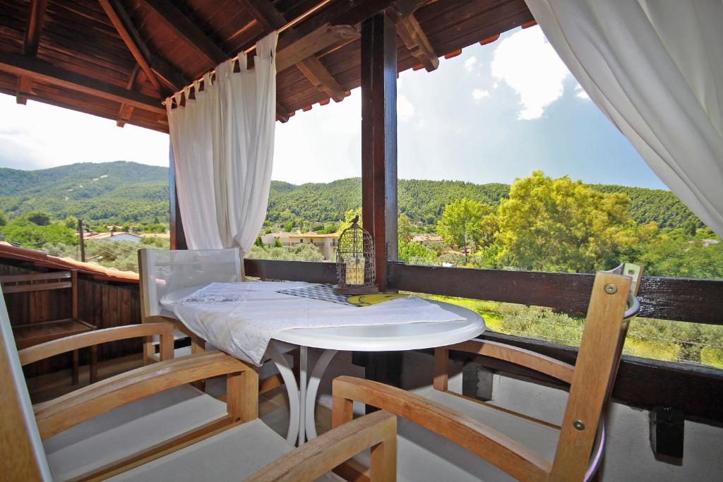 A balcony or terrace at Villa Angela