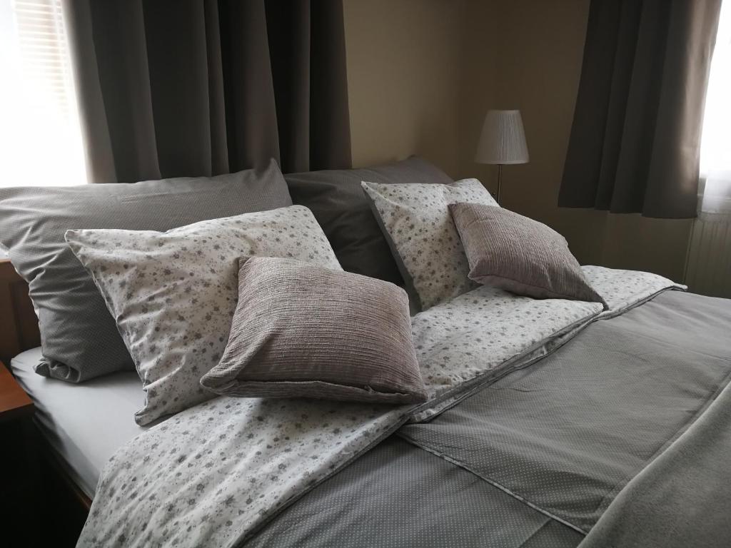 Postel nebo postele na pokoji v ubytování Pension Villa Marit