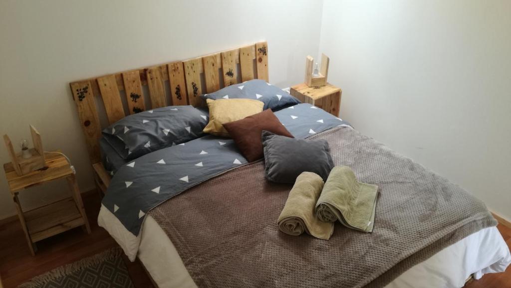 Postelja oz. postelje v sobi nastanitve Hostal Mi Paz