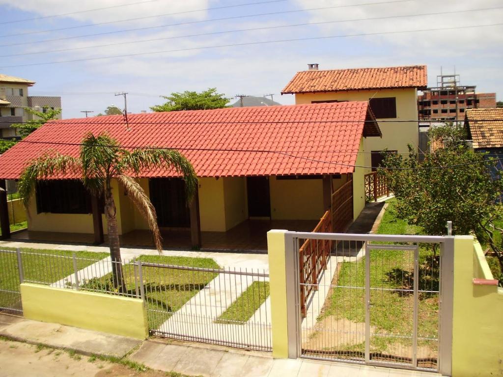  Casa na praia dos Ingleses para até 12 pessoas