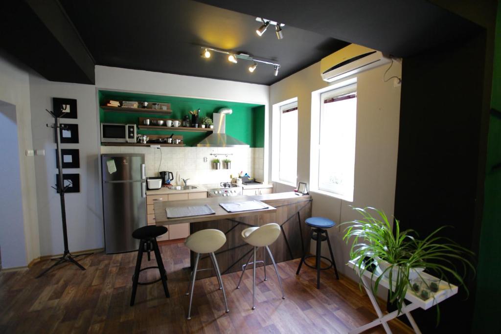 Tina Apartments - Luxury Two-Bedroom Apartment - Orce Nikolov Str.