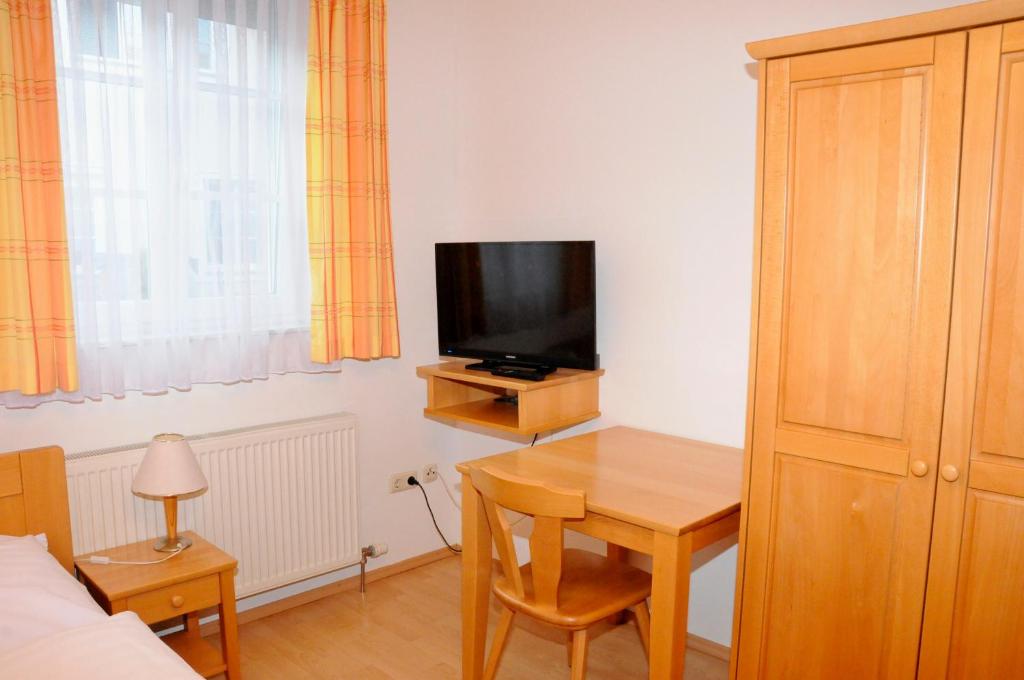 Privatzimmer Familie Schwarz - Camera Singola Con Doccia