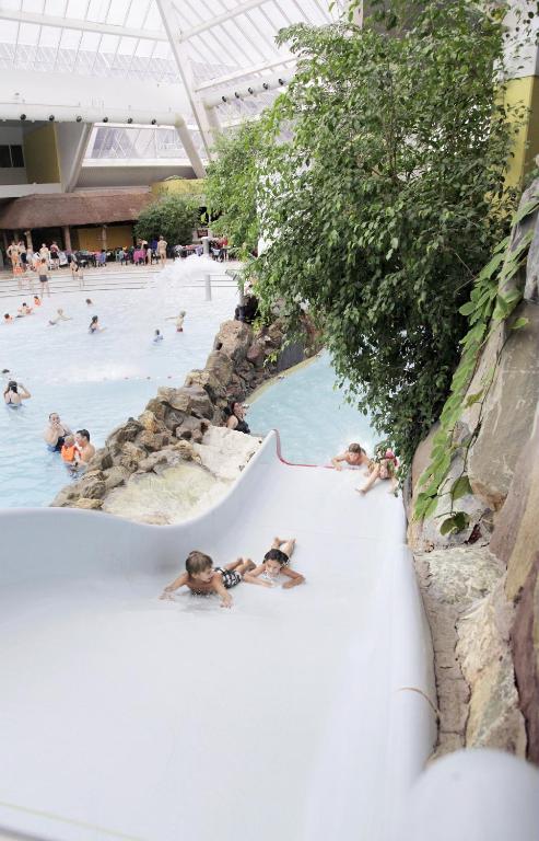 Piscina a Hotel Kempense Meren by Sunparks o a prop