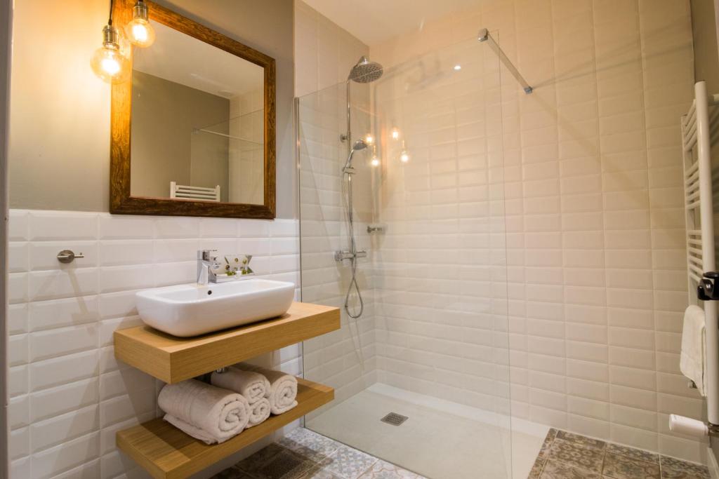 Casa rural El Ralenco - Habitación Doble Superior Con Cama Supletoria