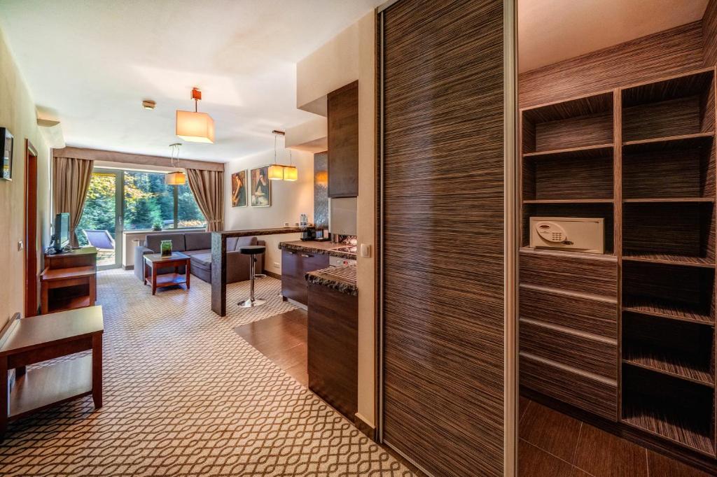 Hotel Murowanica - Resim 14