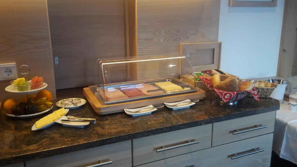 Comida en la pensión o alrededores