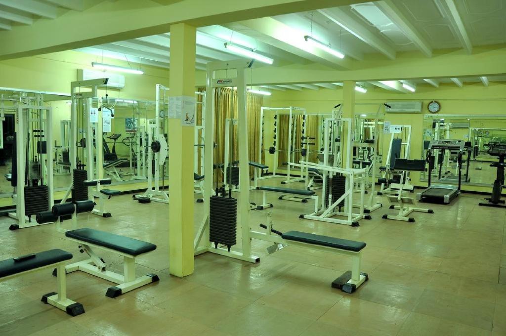 Fitness centrum a/nebo fitness zařízení v ubytování Ramada Katunayake