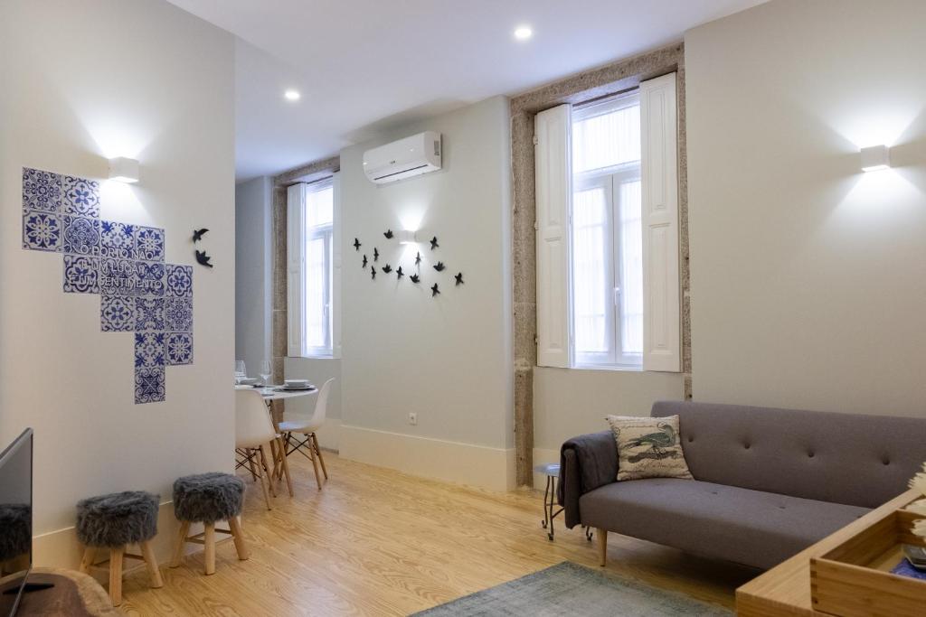 Alda's Vintage Apartments with Free Parking - 14