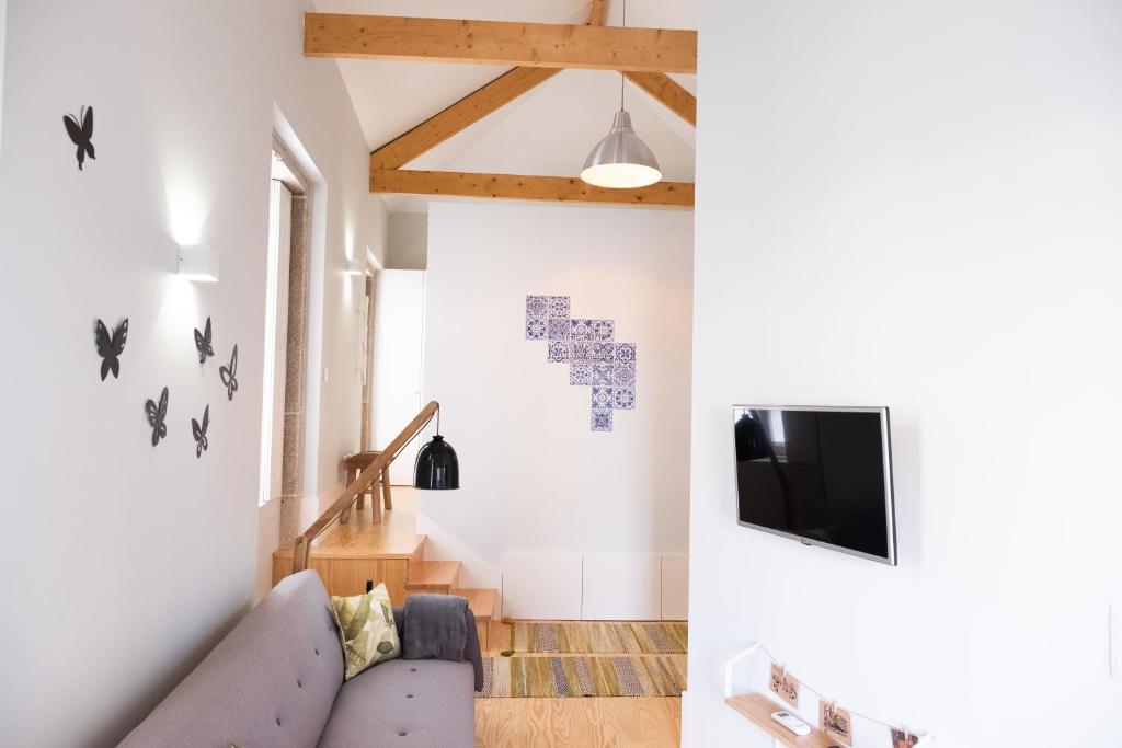 Sunday - Alda's Vintage Apartments with Free Parking - Apartment With Terrace And Private Parking
