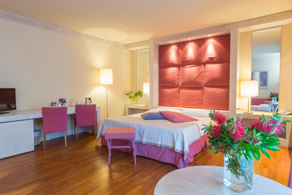 TH Tirrenia - Green Park Resort - Luxe Drievoudige Kamer