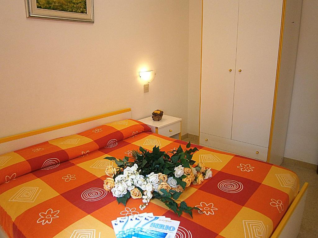 A bed or beds in a room at Castore