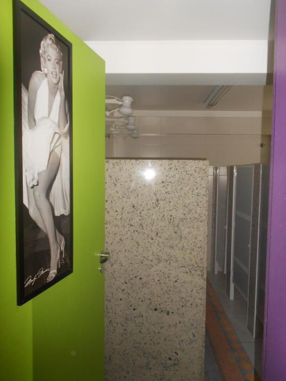  Hostel Albergue Toca da Moréia