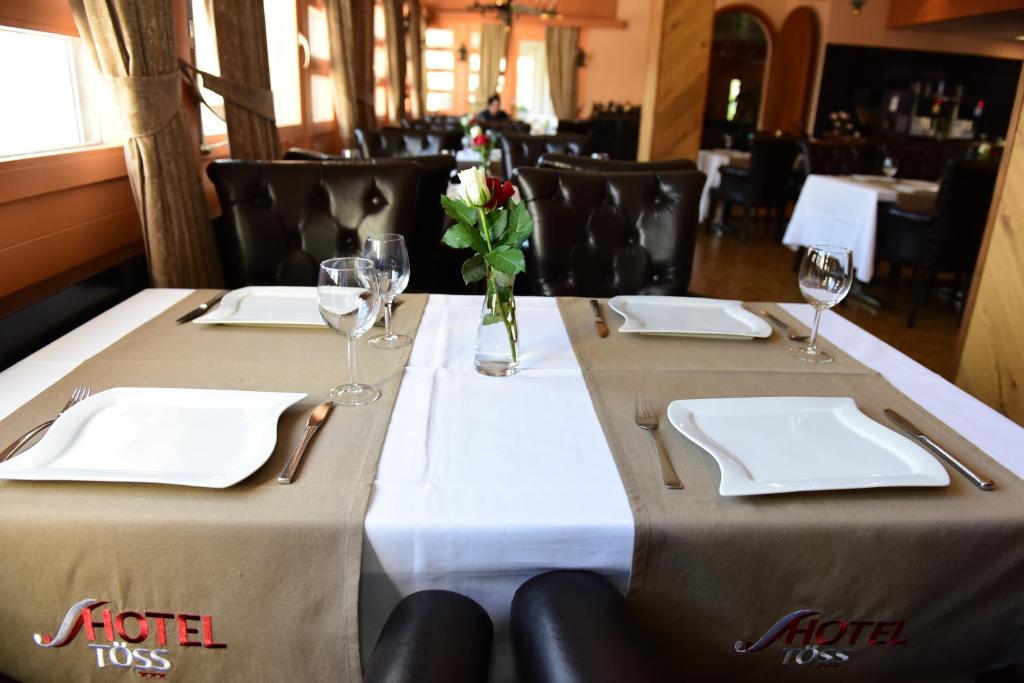 Restaurace v ubytování Hotel Töss