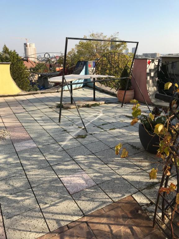 Hotel sebarozvoja s možnostou získania poznania a inšpirujúcich prostriedkov na uplatnovanie vedomia, premenu seba a prostredia interiéru - Resim 28