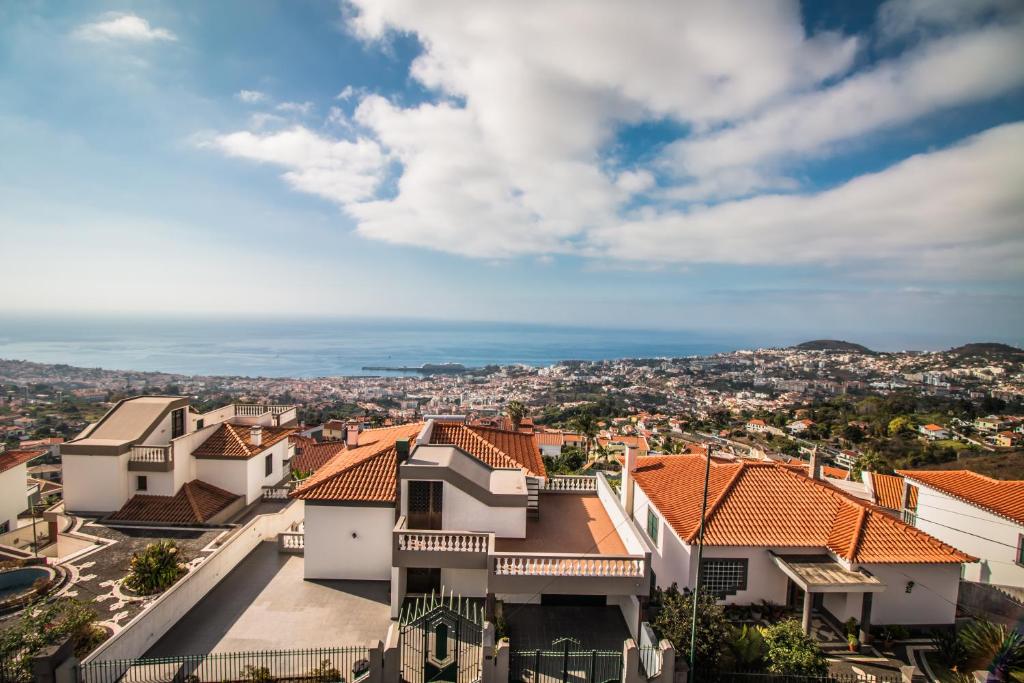 Monte Vista Hermosa - Villa With Sea View