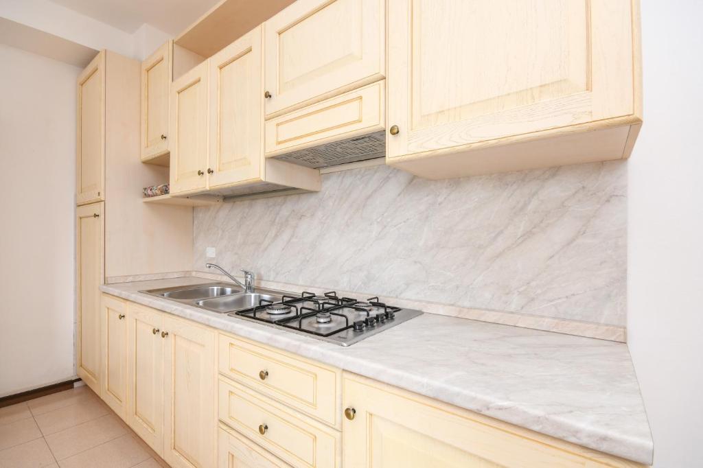 Kuchyň nebo kuchyňský kout v ubytování Residence Calap