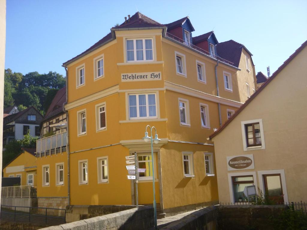 Budova, kde se hotel nachází