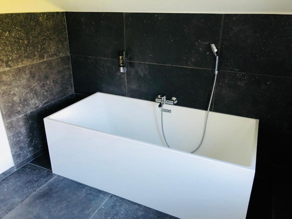 Heger Tor Apartments - 