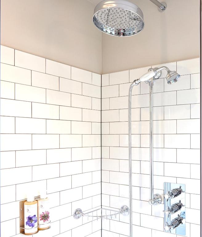 The Bridge Pub & Rooms - Resim 3