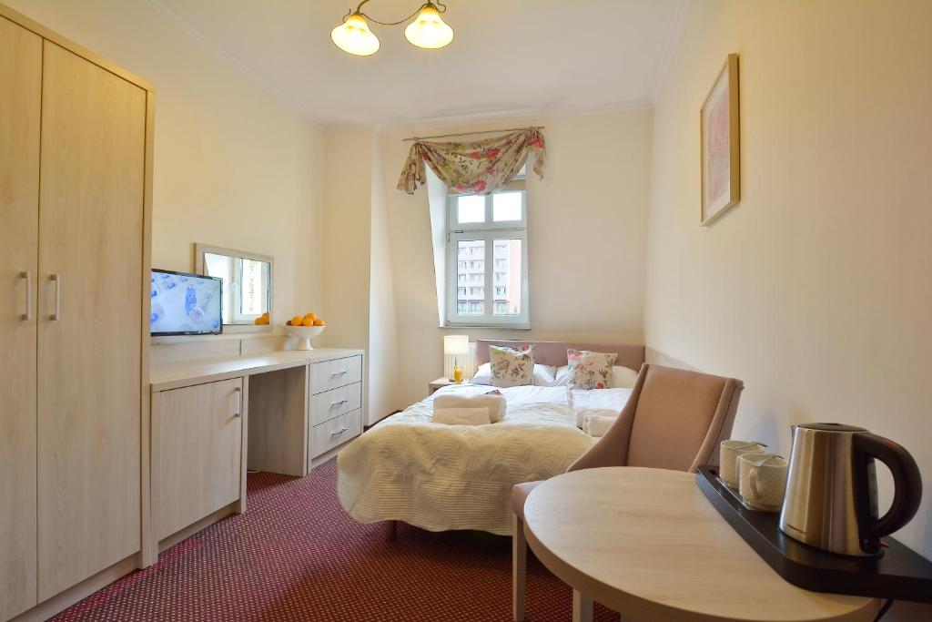 Villa Antica - Habitación Doble Con Baño Privado