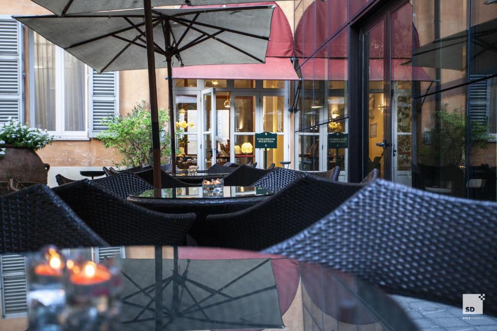 A seating area at Palazzo Galletti Abbiosi
