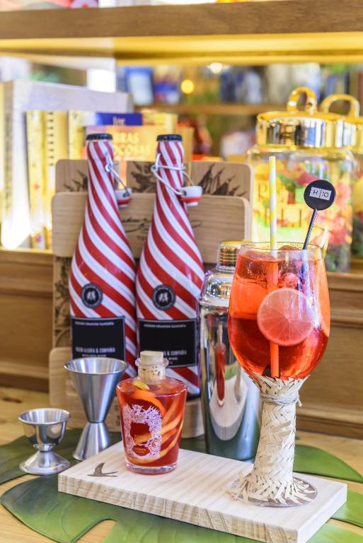 Boutique Hotel H10 Villa de la Reina - Resim 35