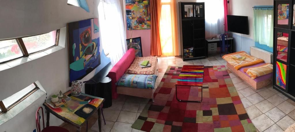 
Two-Bedroom Apartment
