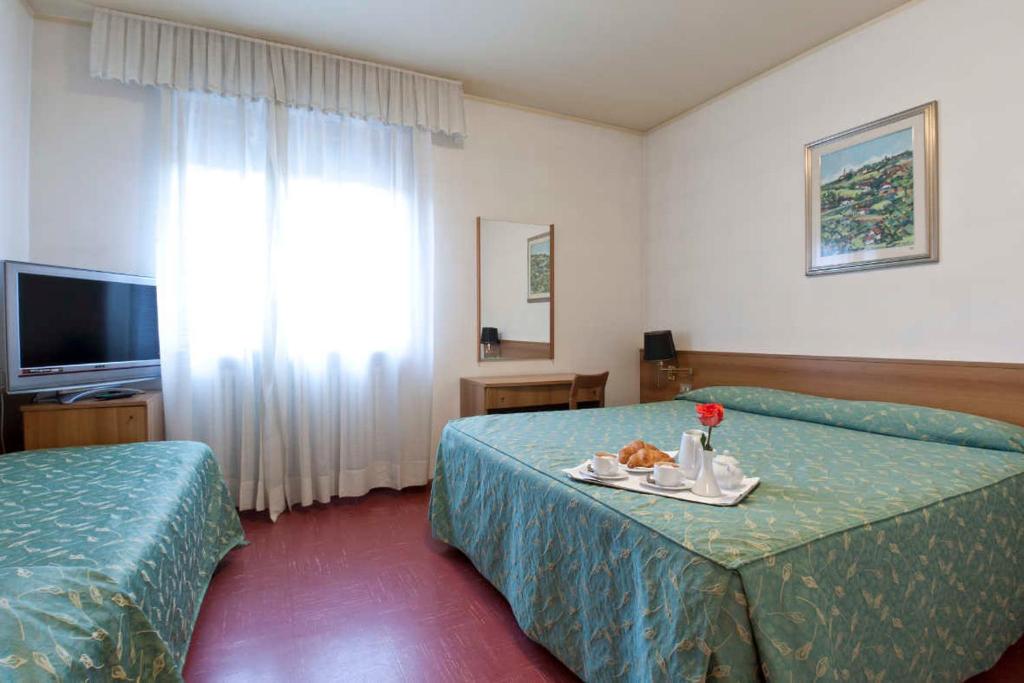 Hotel Dante - Drievoudige Kamer