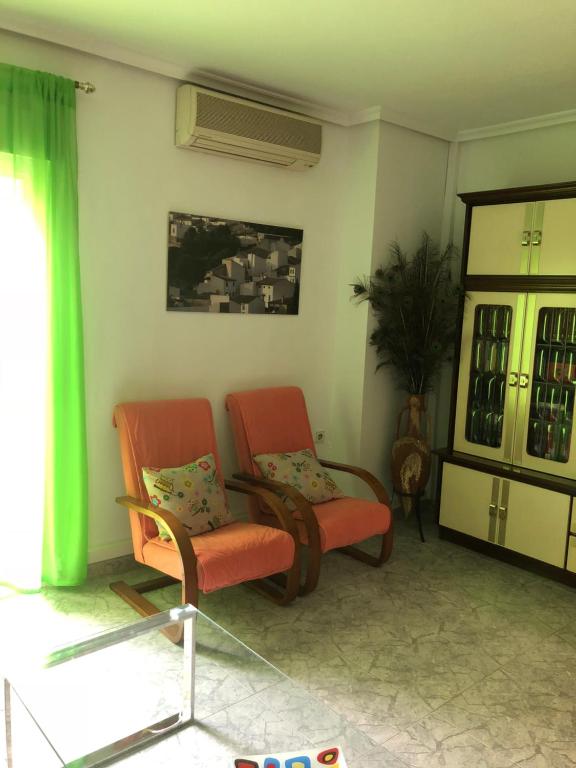 A seating area at Peso de la Harina - piso completo