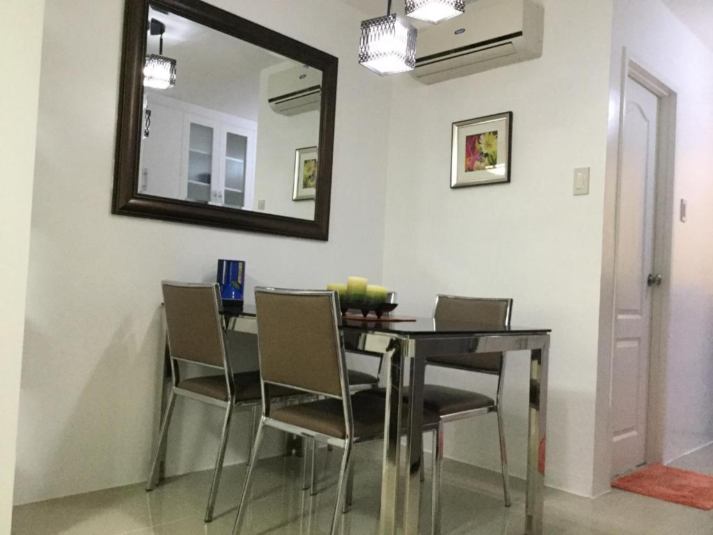 Bords Sweet Home - Two-Bedroom Apartment