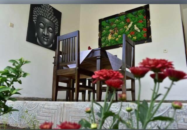 TV a/nebo společenská místnost v ubytování The Barari Villas