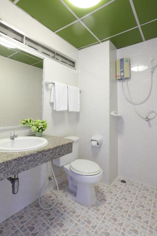 Rambuttri Village Plaza - Resim 18