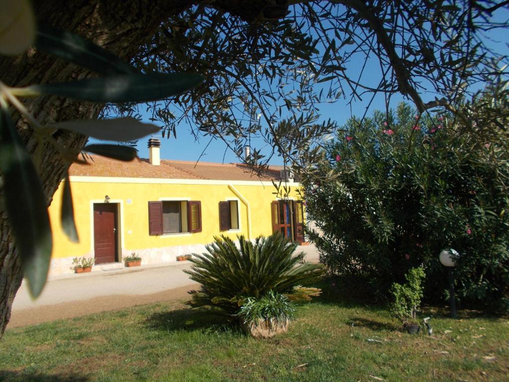 Сад в Agriturismo Ezzi Mannu