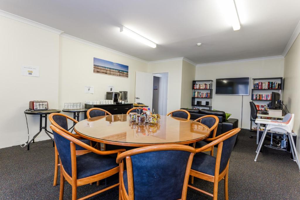 Perth Ascot Central Apartment Hotel Official - Resim 40