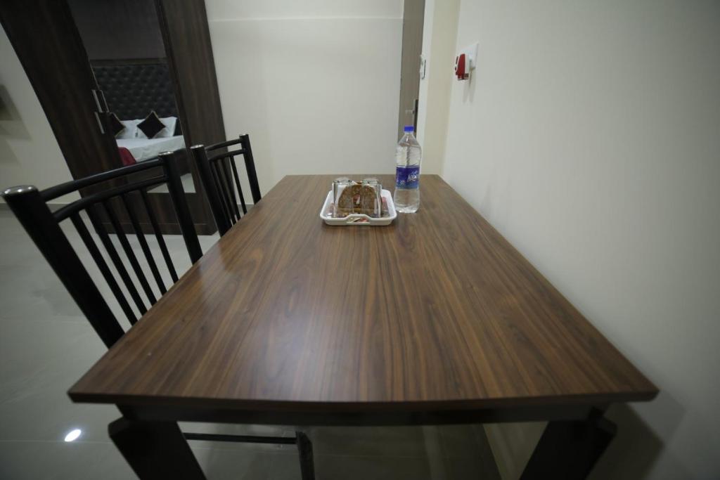 Shivalaya Residency - Deluxe Junior Suite