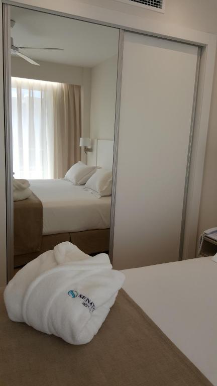 Senator Barajas - Resim 20