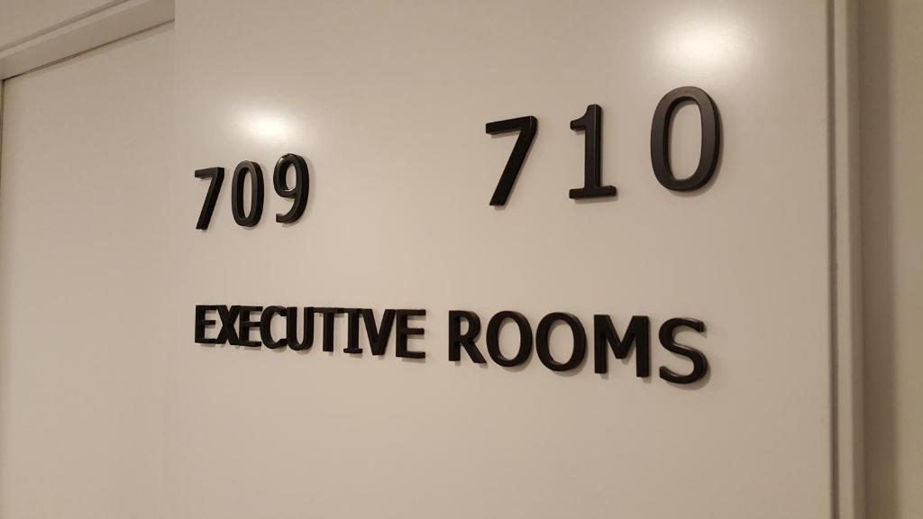 Senator Barajas - Resim 7