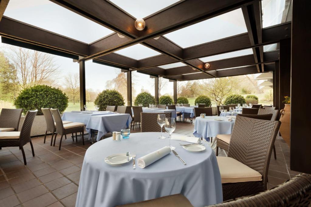 Restaurace v ubytování Ramada Nürnberg Parkhotel