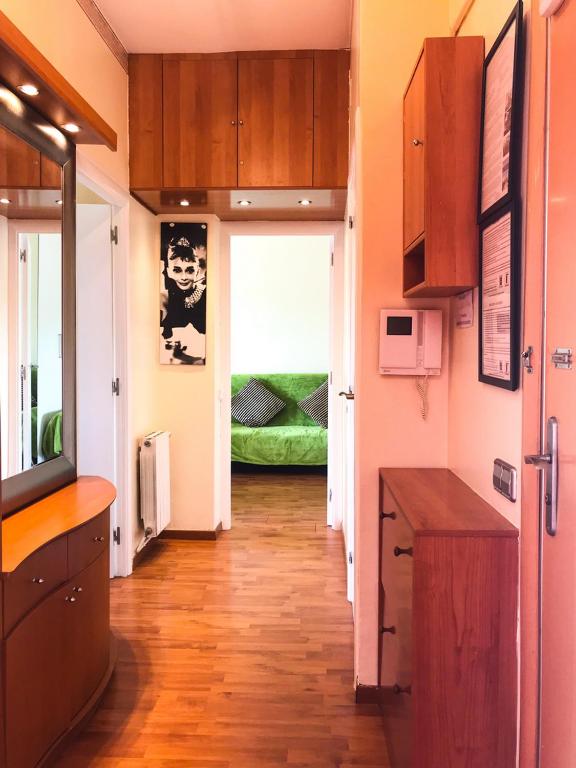 Kuchyňa alebo kuchynka v ubytovaní Unique Cozy Scenic Penthouse